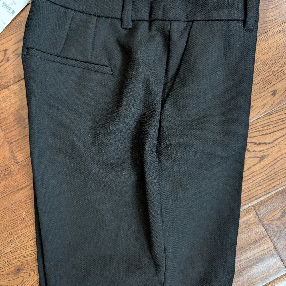 NWT White House Black Market The Trouser Black Lux Dress Pants Slacks Size 2P - Picture 3 of 7